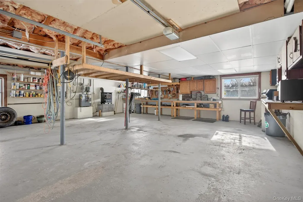 131 Barbarossa Lane Kingston NY 12401