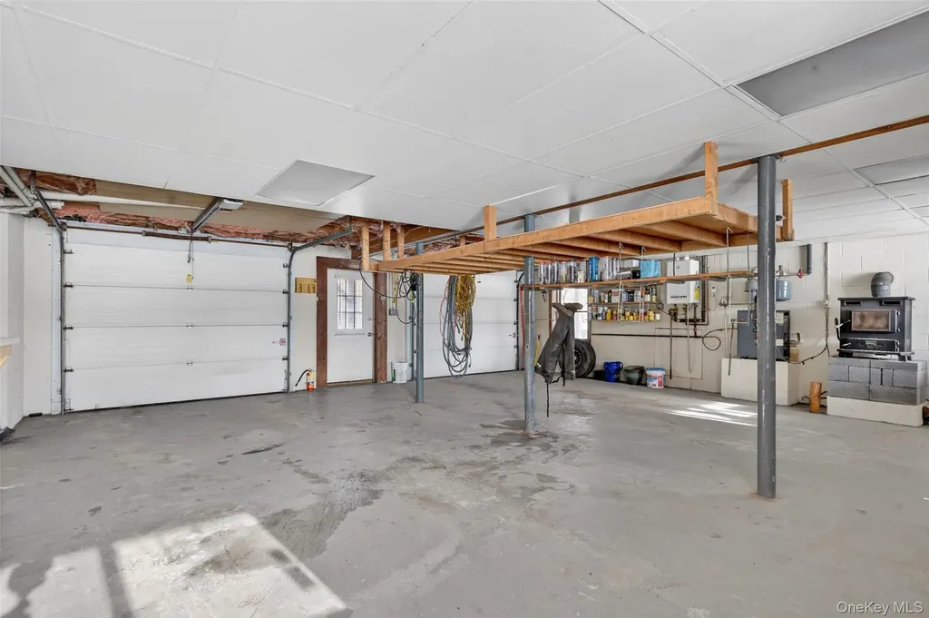 131 Barbarossa Lane Kingston NY 12401