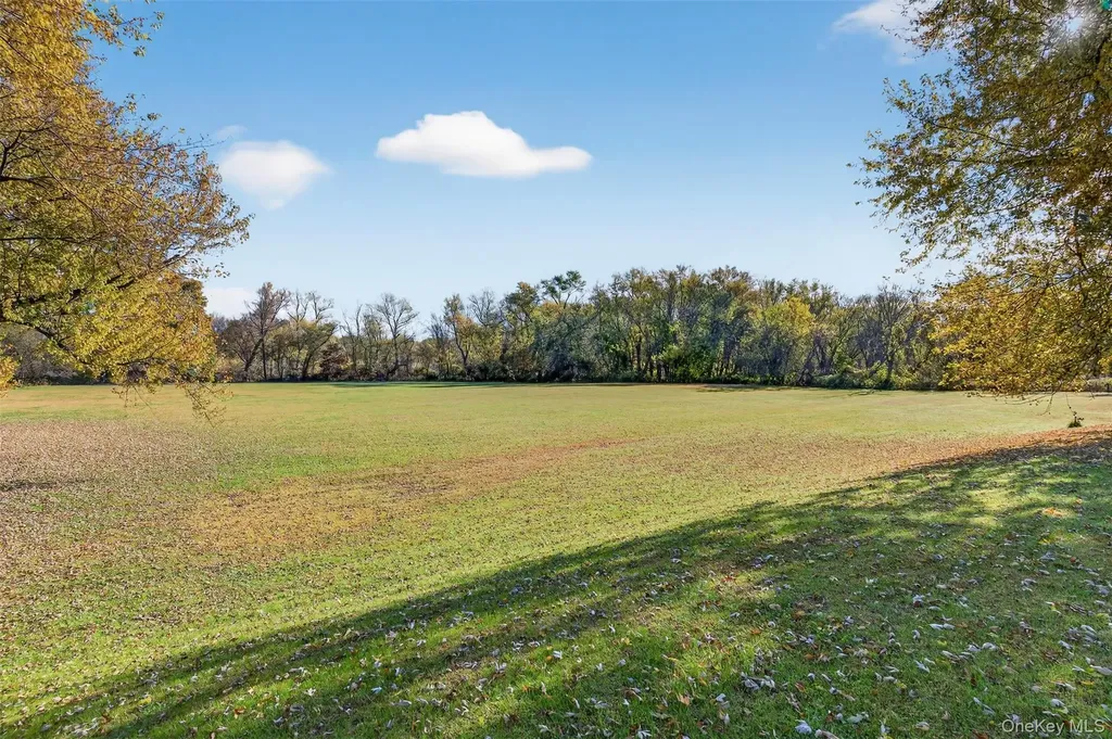 131 Barbarossa Lane Kingston NY 12401