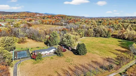 131 Barbarossa Lane Kingston NY 12401