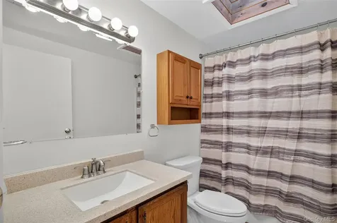 131 Barbarossa Lane Kingston NY 12401
