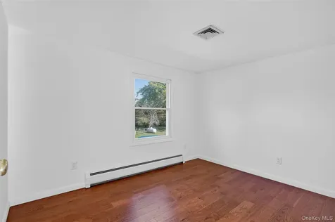 131 Barbarossa Lane Kingston NY 12401