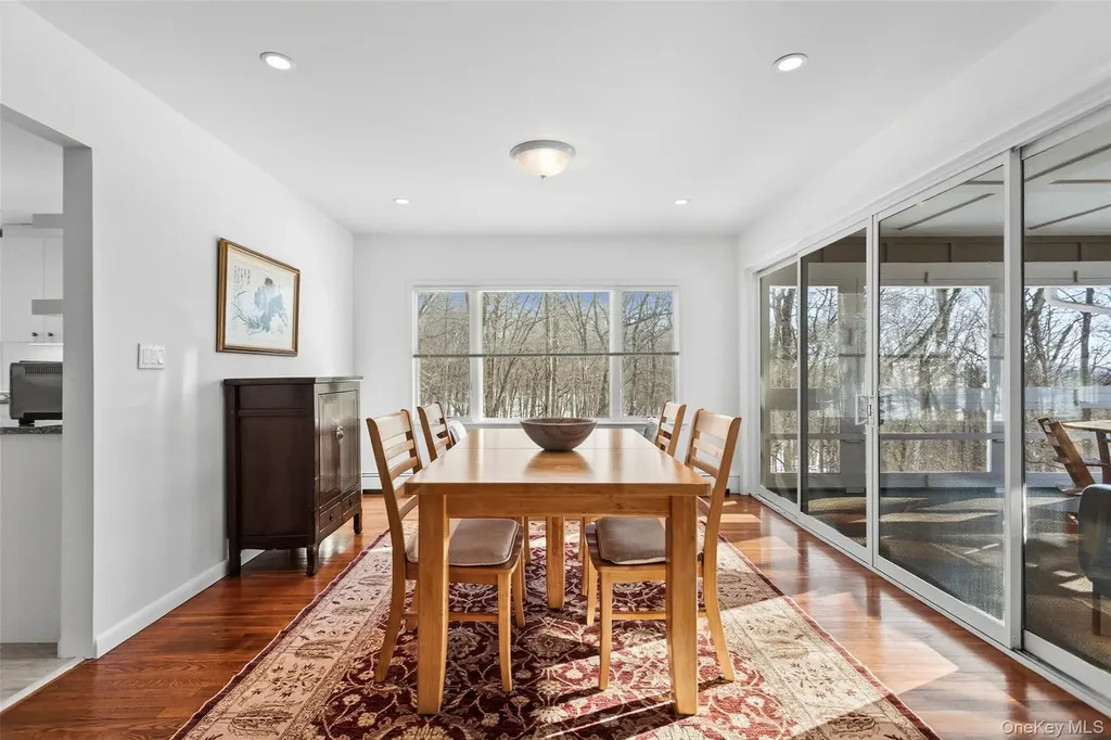12 Skytop Drive Katonah NY 10536