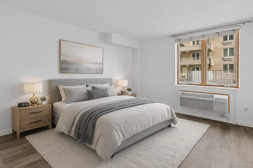 450 W Broadway Long Beach NY 11561