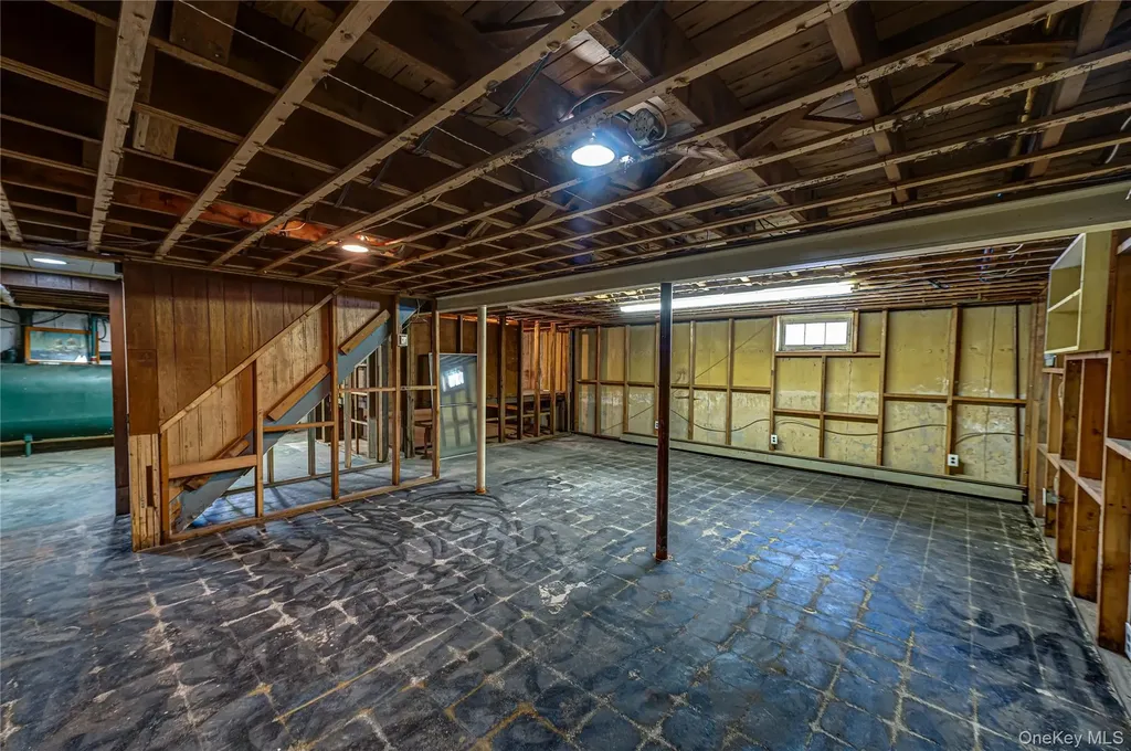 67 Edgewood Road West Islip NY 11795