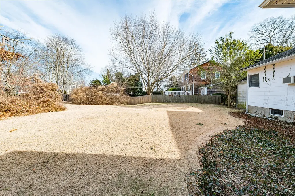 67 Edgewood Road West Islip NY 11795