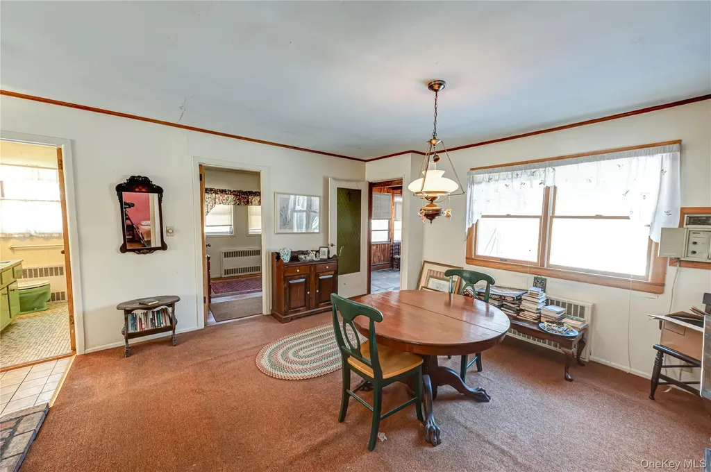 67 Edgewood Road West Islip NY 11795