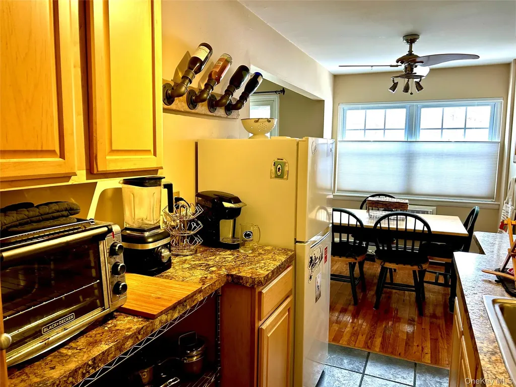8 Colonial Road Beacon NY 12508