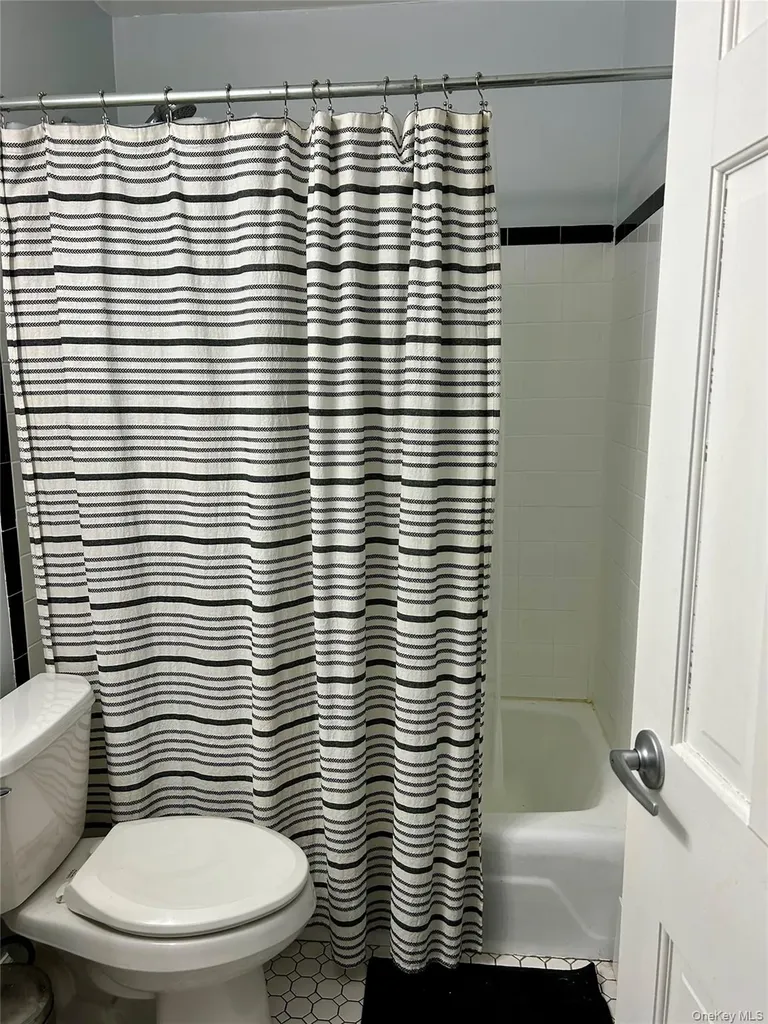8 Colonial Road Beacon NY 12508