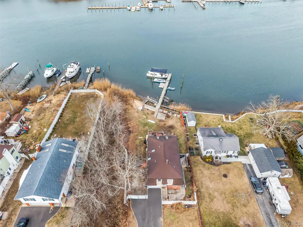 13 Riverside Avenue Mastic Beach NY 11951