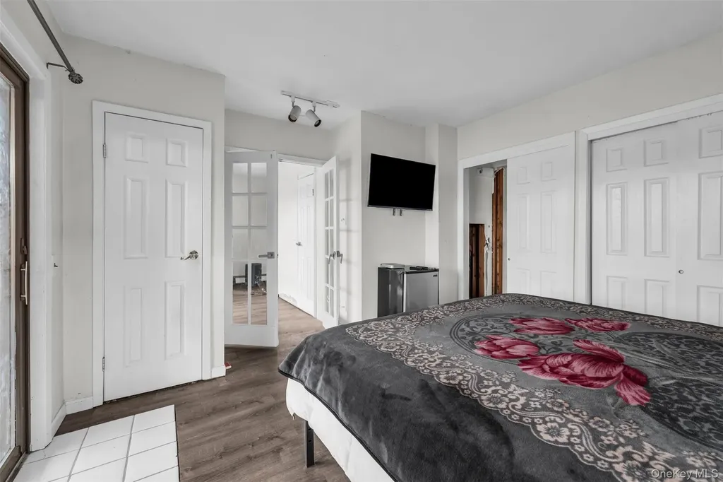 13 Riverside Avenue Mastic Beach NY 11951