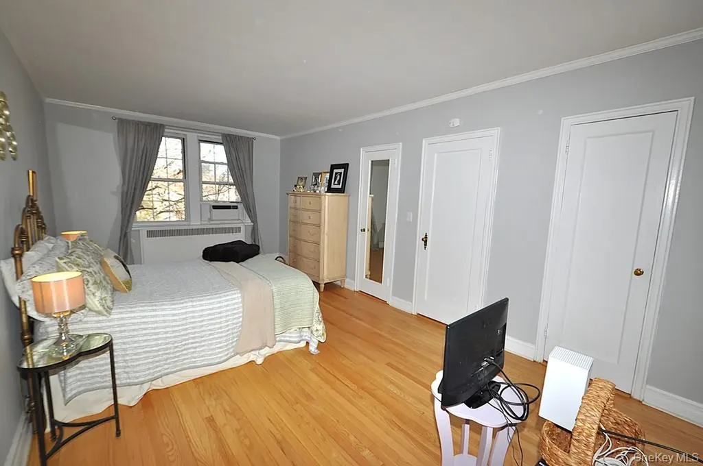 253 Garth Road Scarsdale NY 10583