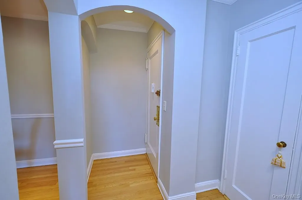 253 Garth Road Scarsdale NY 10583