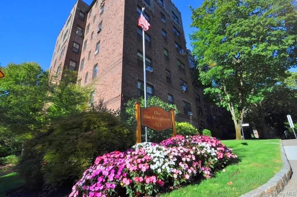 253 Garth Road Scarsdale NY 10583
