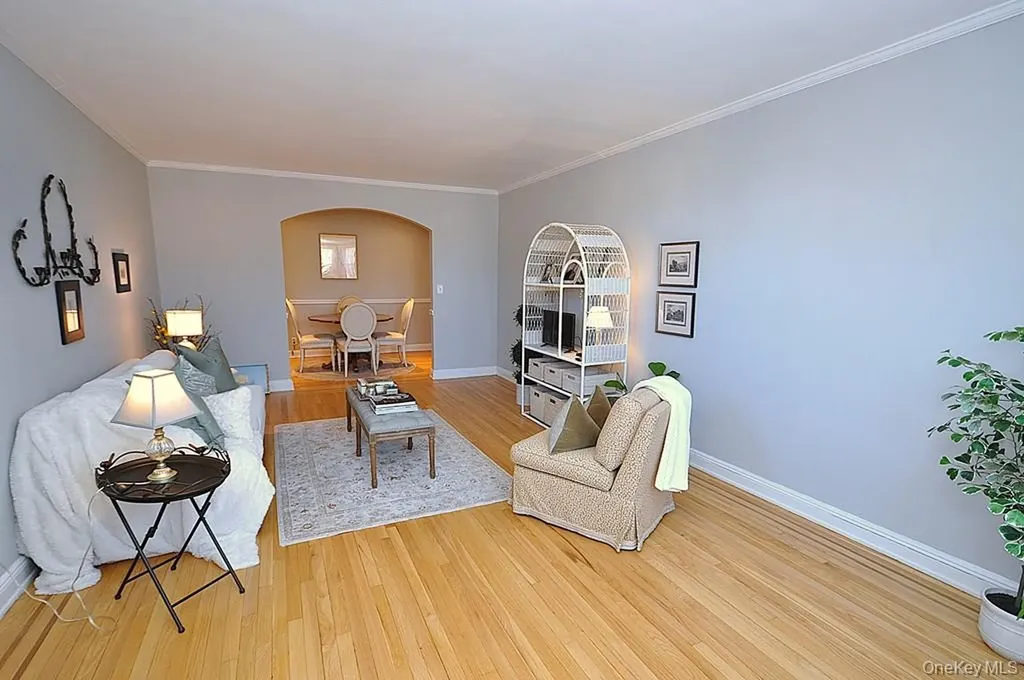253 Garth Road Scarsdale NY 10583