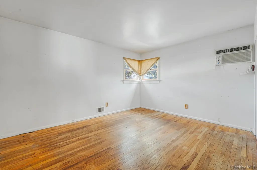 109 Utica Street Bay Shore NY 11706