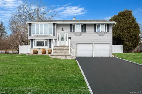 109 Utica Street Bay Shore NY 11706