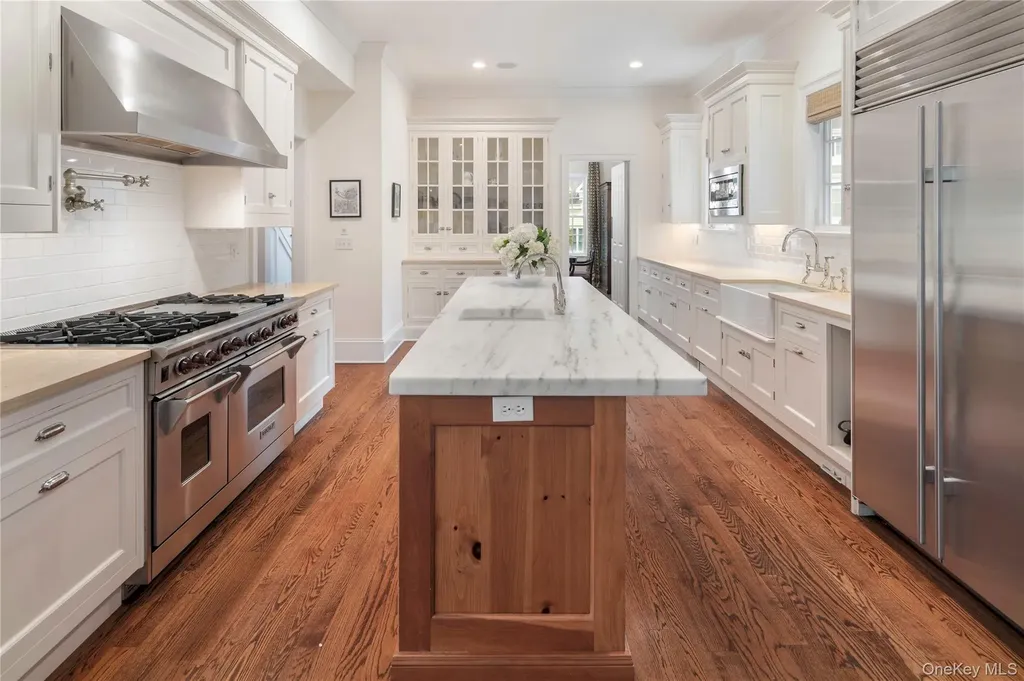 14 Cider Mill Circle Armonk NY 10504