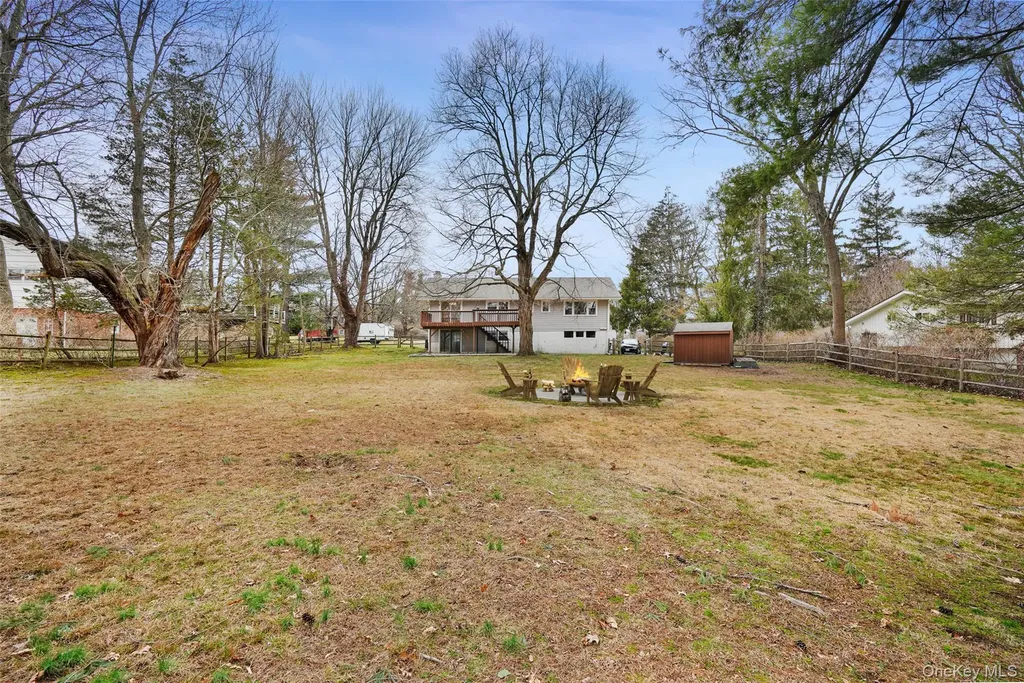 23 Apple Lane Briarcliff Manor NY 10510