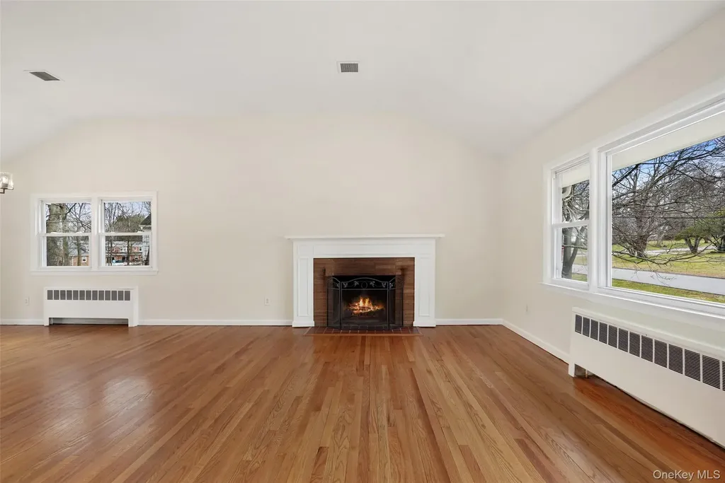 23 Apple Lane Briarcliff Manor NY 10510