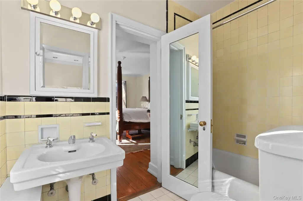 6 Brooklands Bronxville NY 10708