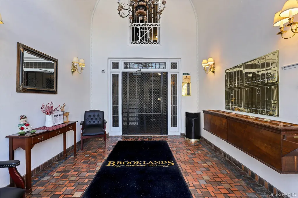 6 Brooklands Bronxville NY 10708