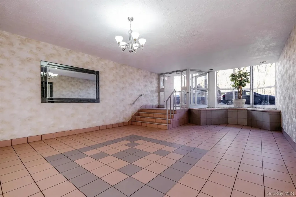 6535 Broadway Bronx NY 10471