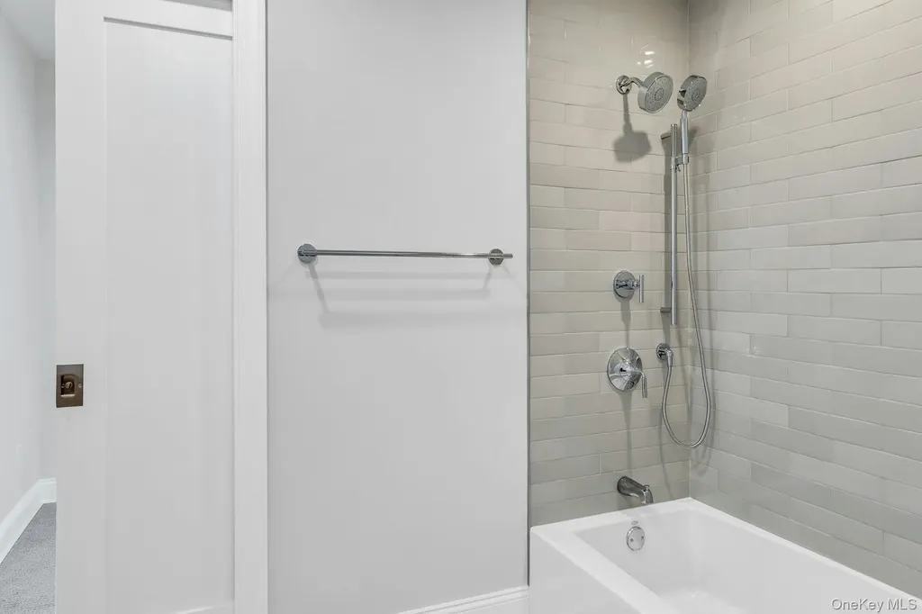 3 Willada Lane Glen Cove NY 11542