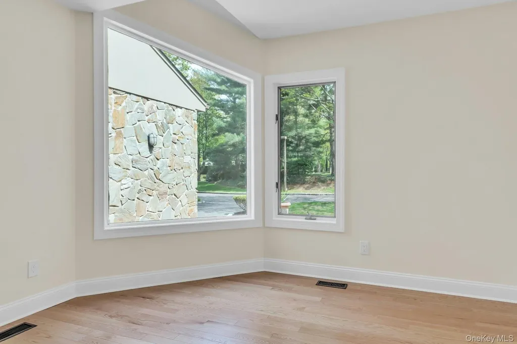 3 Willada Lane Glen Cove NY 11542