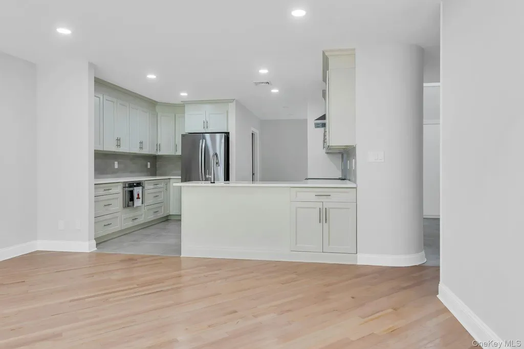 3 Willada Lane Glen Cove NY 11542