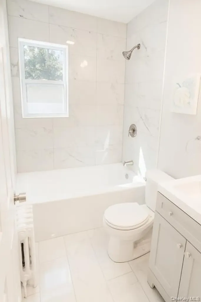 29 Avon Road Hewlett NY 11557