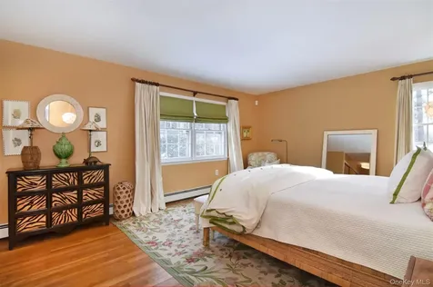 81 N Broadway Irvington NY 10533