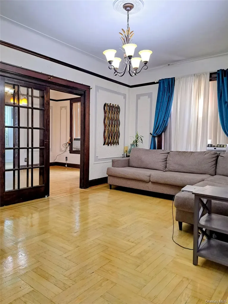 8839 82nd Avenue Glendale NY 11385