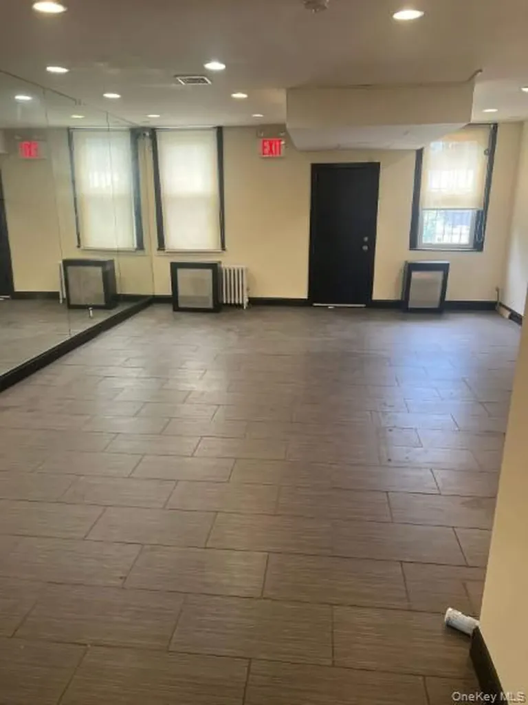 9610 Linden Boulevard Ozone Park NY 11417