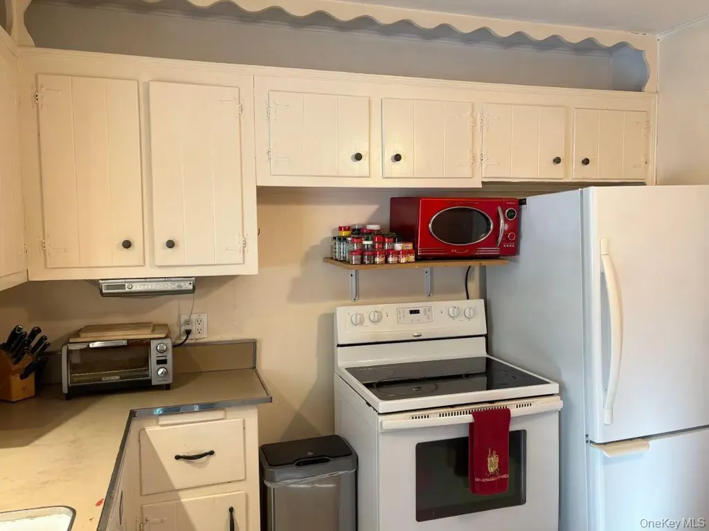 3610 Locust Avenue Seaford NY 11783