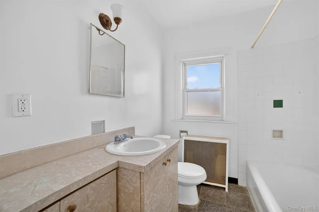 247 Nuber Avenue Mount Vernon NY 10553
