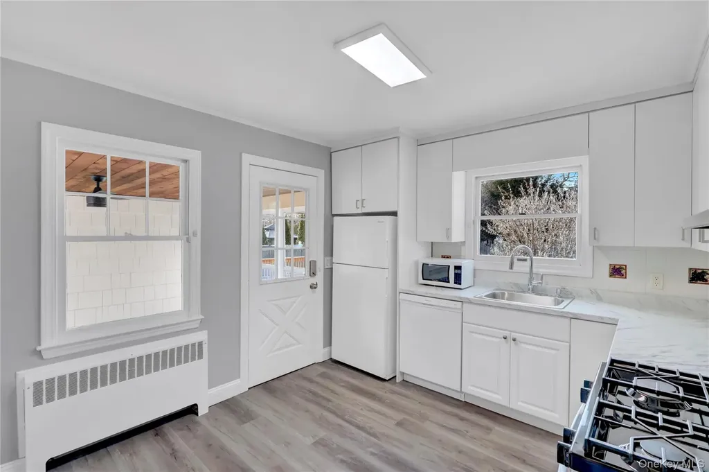 1336 Potter Boulevard Bay Shore NY 11706