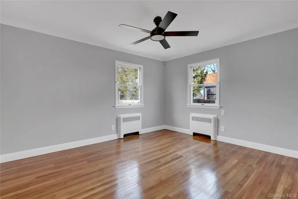 1336 Potter Boulevard Bay Shore NY 11706
