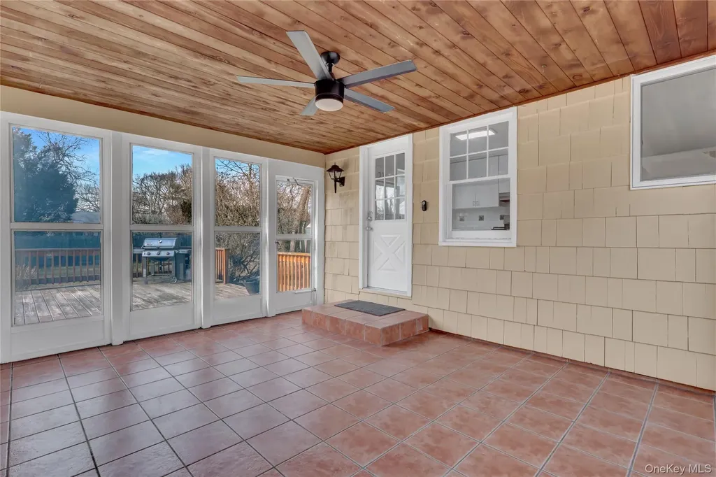1336 Potter Boulevard Bay Shore NY 11706