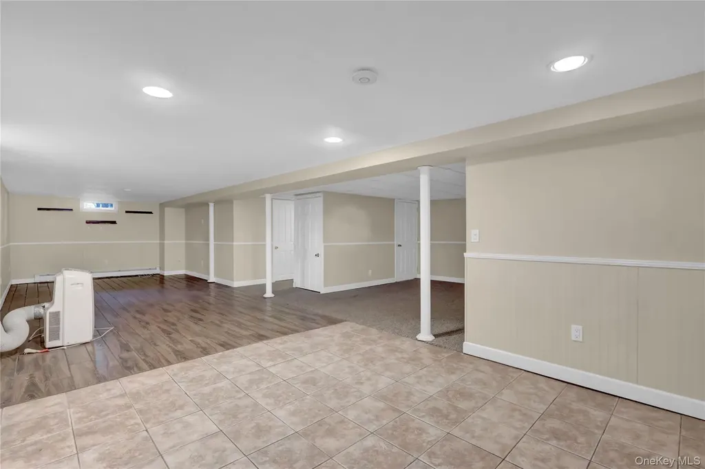 1336 Potter Boulevard Bay Shore NY 11706
