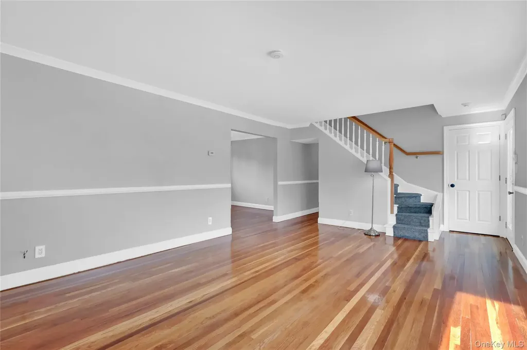 1336 Potter Boulevard Bay Shore NY 11706