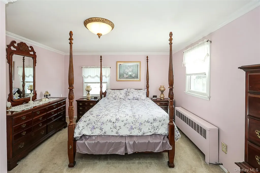 70 Corncrib Lane Levittown NY 11756