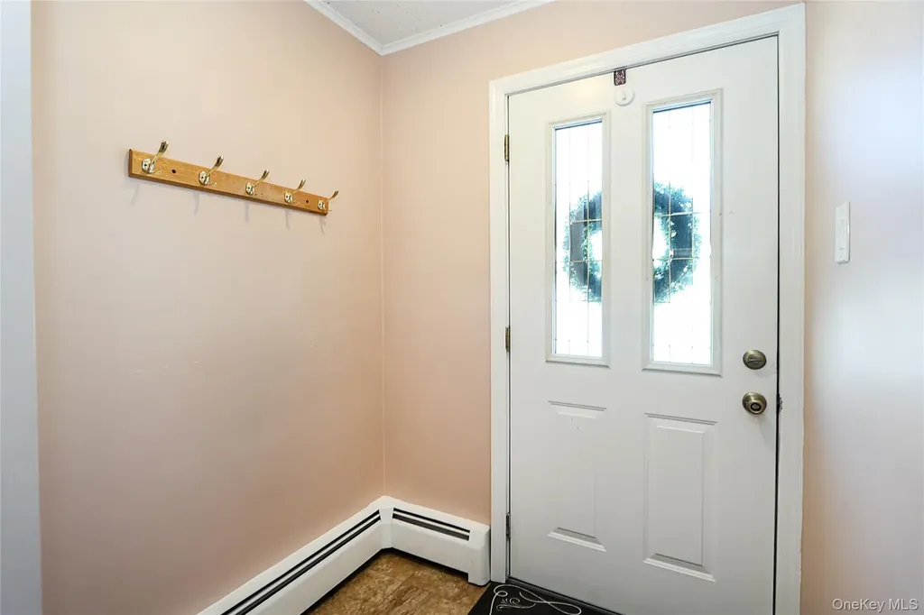 70 Corncrib Lane Levittown NY 11756
