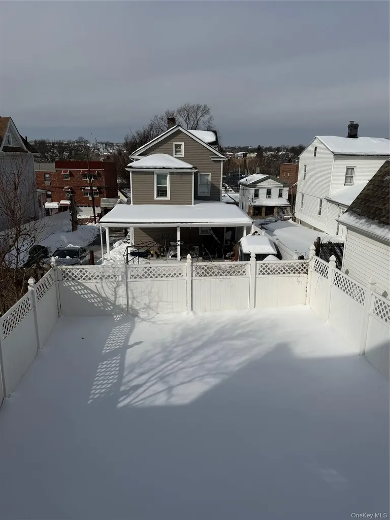 4727 Matilda Avenue Bronx NY 10470