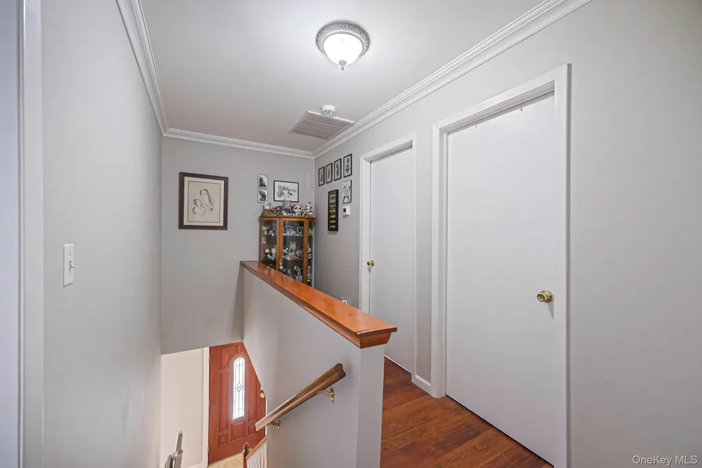 61 Arpage Drive E Shirley NY 11967