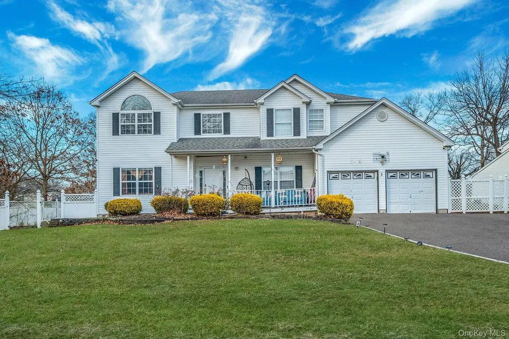 3 Liberty Place Coram NY 11727