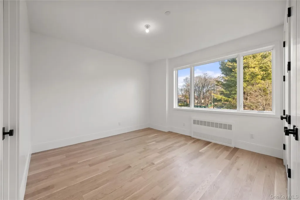 1 Dykstras Way W Monsey NY 10952