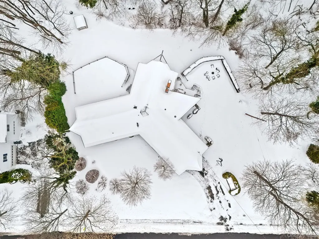 10 Lincoln Road Scarsdale NY 10583