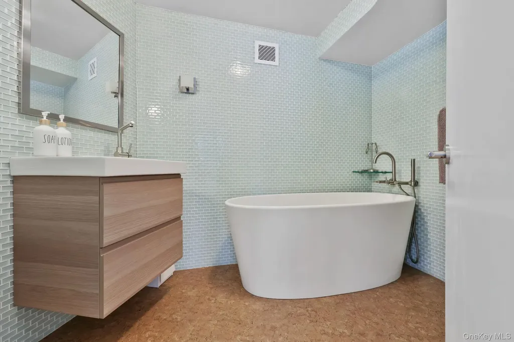 10 Lincoln Road Scarsdale NY 10583