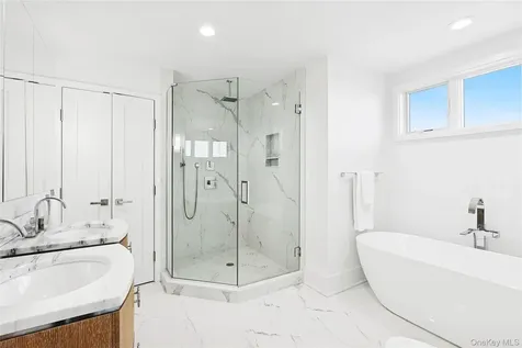 617 Dune Road Westhampton NY 11978